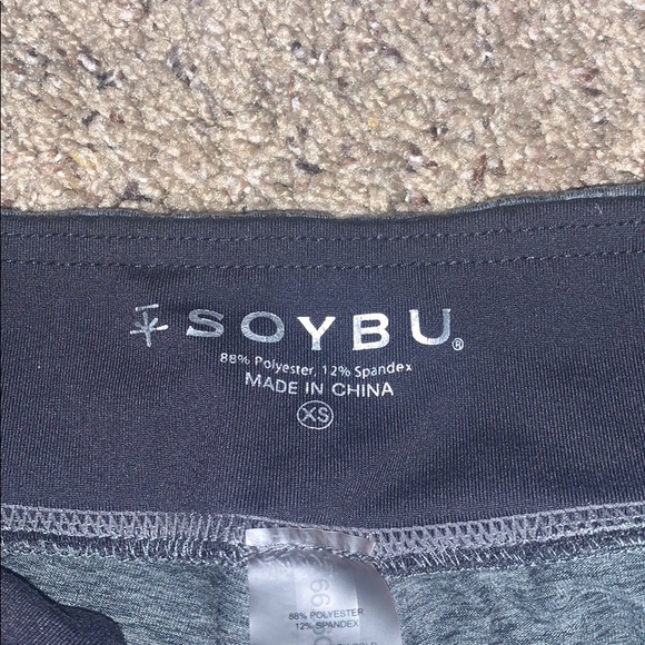Soybu capri leggings - Picture 2 of 2